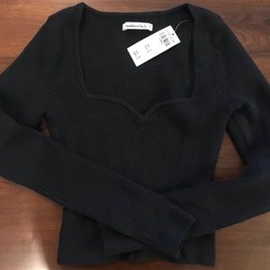NWT A&F Sweetheart Sweater in Black